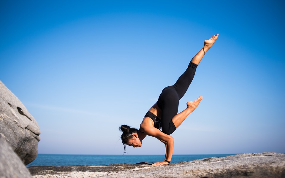 Benefícios do Yoga e dos Asanas (Posturas) de Yoga